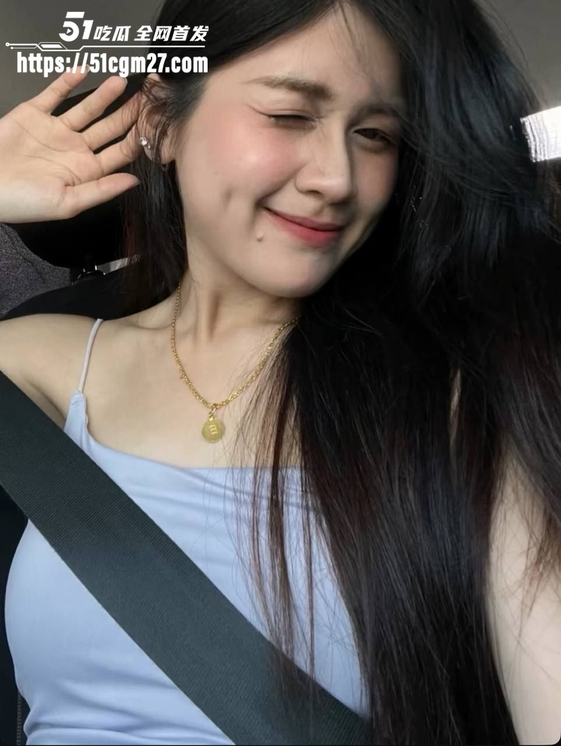 广州反差婊 易希芸 不雅视频 3 广州反差婊 易希芸 不雅视频 3
