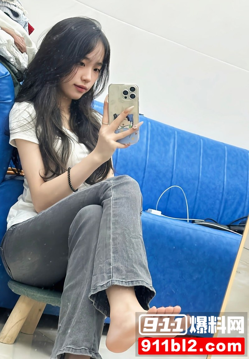 和平精英圈最惨绿帽瓜 前职业选手若败1582天真情错付 女友劈腿与现役JDG选手苏楠私密视频流出