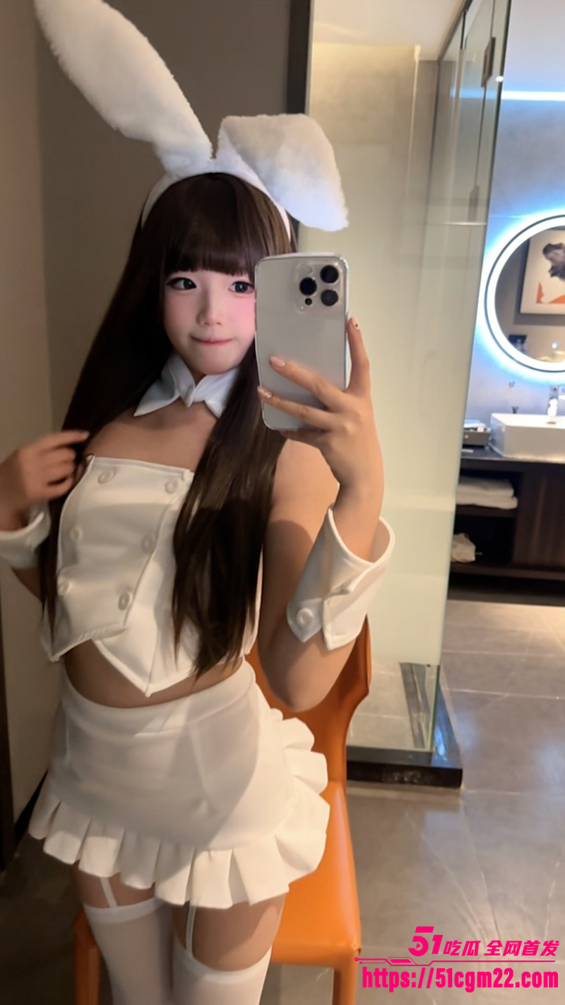江苏19岁嫩妹 秦奕萱 定制福利 1 江苏19岁嫩妹 秦奕萱 定制福利 1