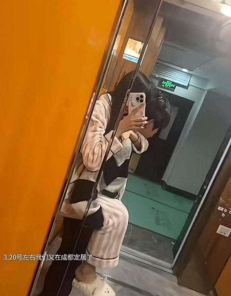 350粉丝抖音纯情网红少涵自曝男友伍六七出轨睡粉