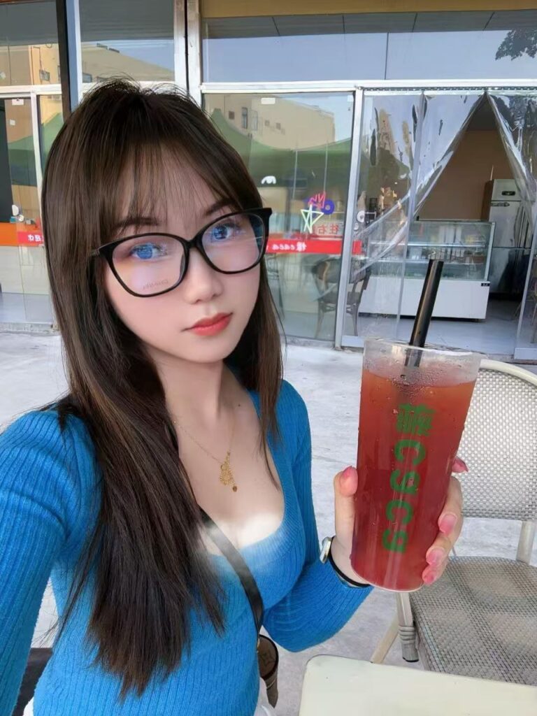 广西东兴产投董事长周玉财婚内出轨被抓现行小三反告强J