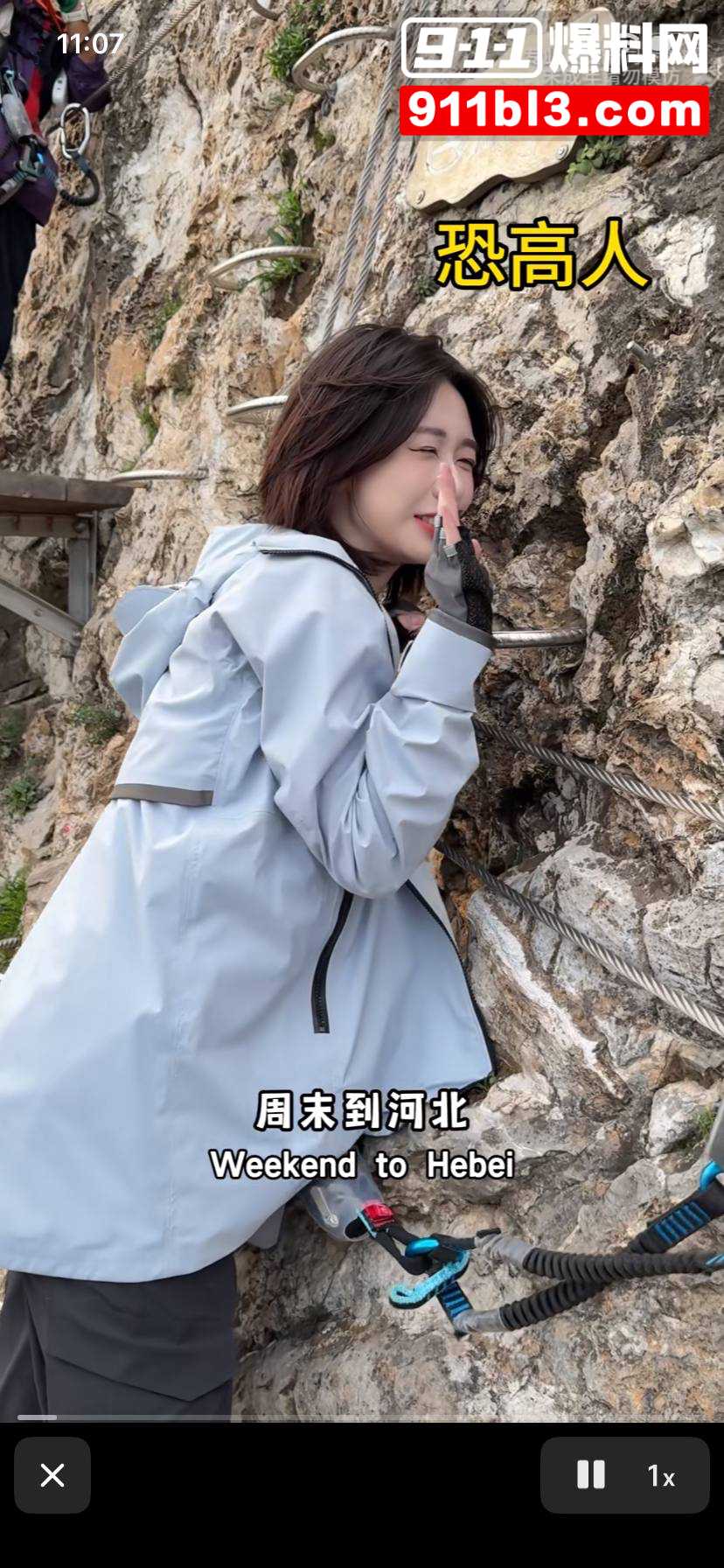 3 3