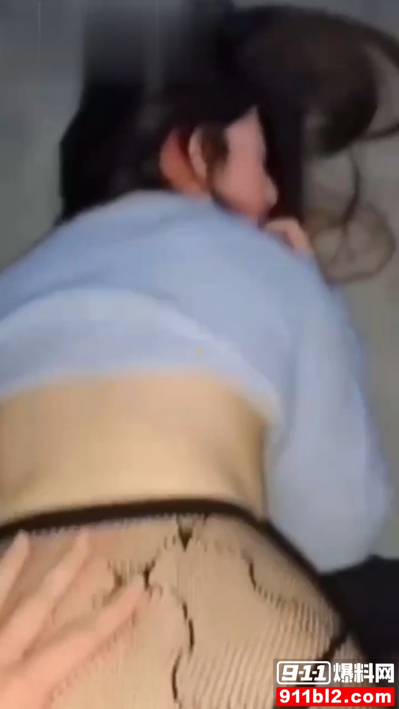 推特反差嫩妹林间沼泽 6 推特反差嫩妹林间沼泽 6