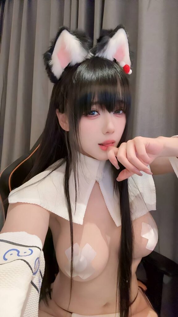 37万粉丝抖音网红coser是什么鸽子替身九言粉丝定制福利视频流出