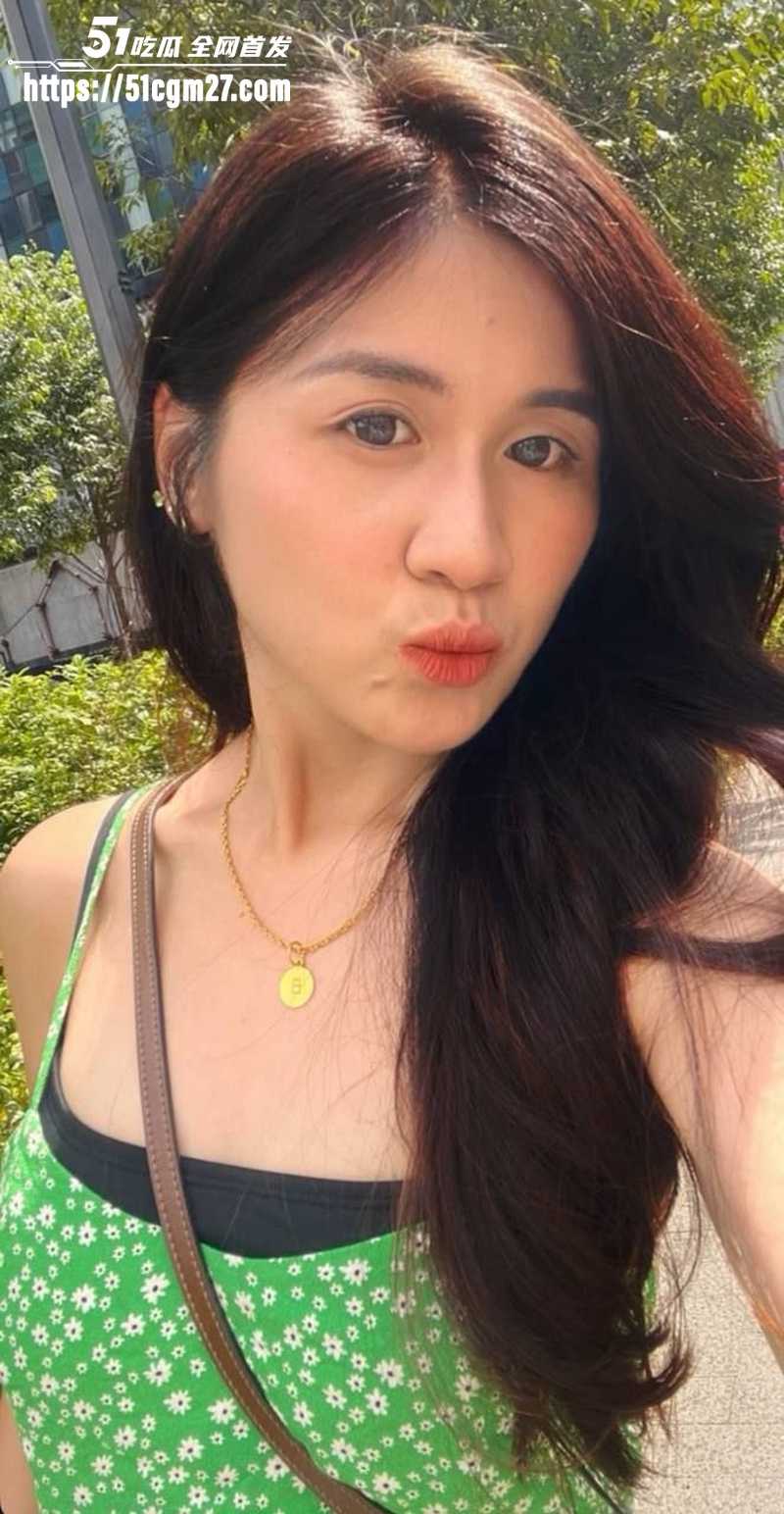 广州反差婊 易希芸 不雅视频 1 广州反差婊 易希芸 不雅视频 1
