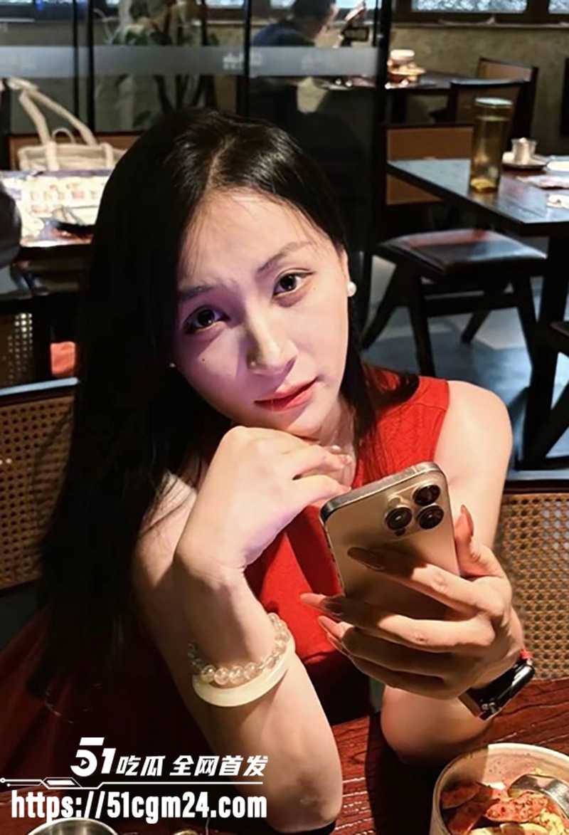吉林大学南岭校区研究生刘志浩脚踏多条船被爆1拷贝 吉林大学南岭校区研究生刘志浩脚踏多条船被爆1拷贝