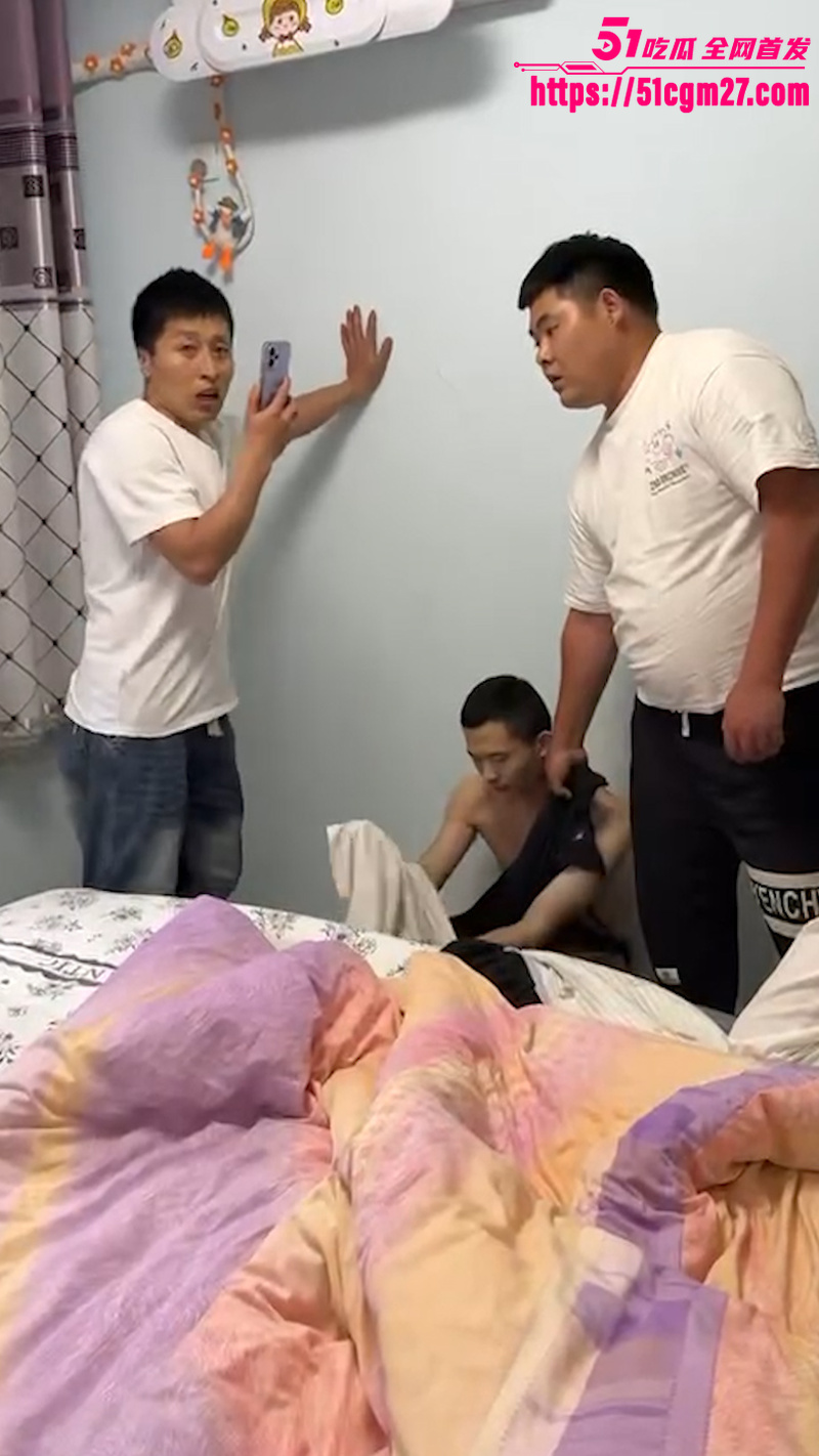 山东德州少妇 李欢欢 婚内偷情被老公捉奸在床 7 山东德州少妇 李欢欢 婚内偷情被老公捉奸在床 7