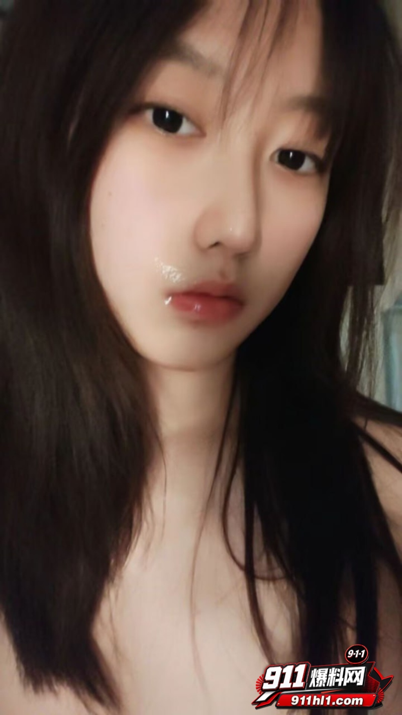 余堇晗 脖子栓狗链被玩弄6 余堇晗 脖子栓狗链被玩弄6