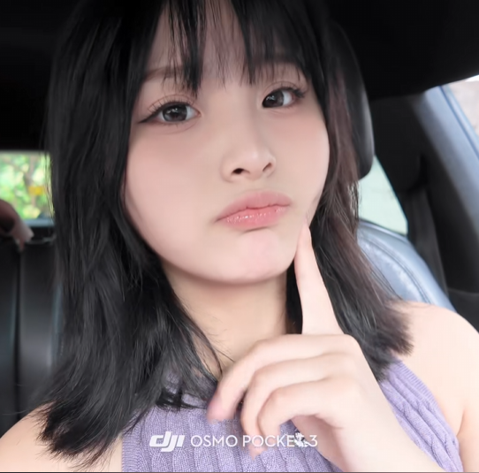 网黄福利姬转战抖音暗黑coser洛宝大尺度付费视频流出