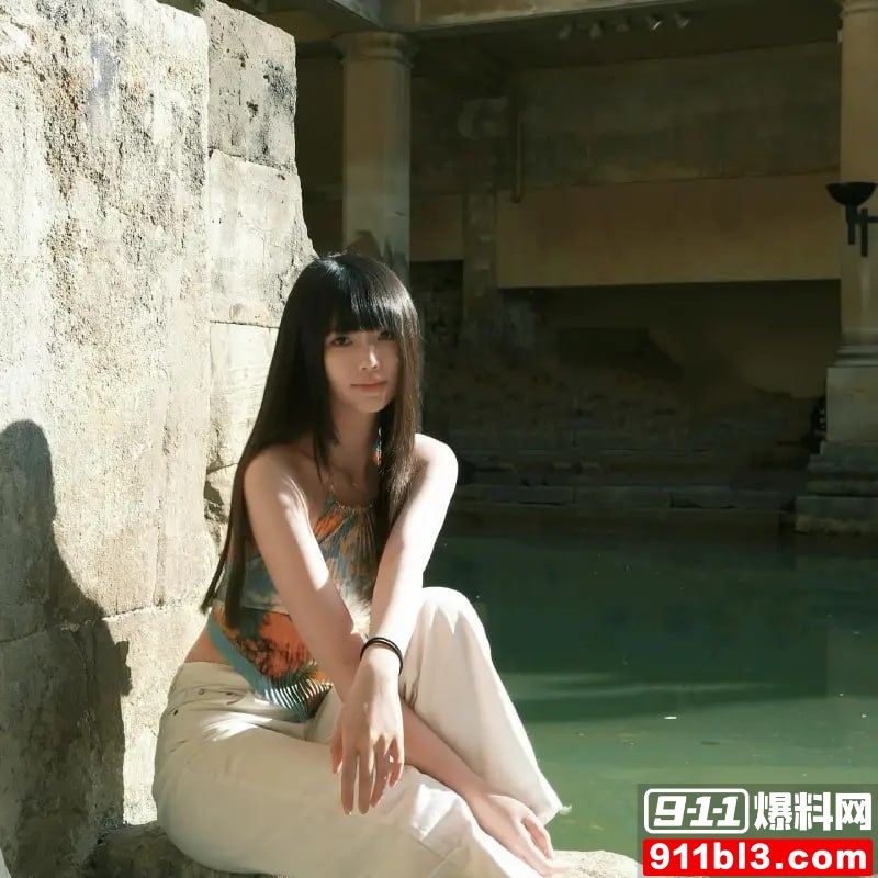 北京高颜贫乳小姐姐 王妤昔 18 北京高颜贫乳小姐姐 王妤昔 18