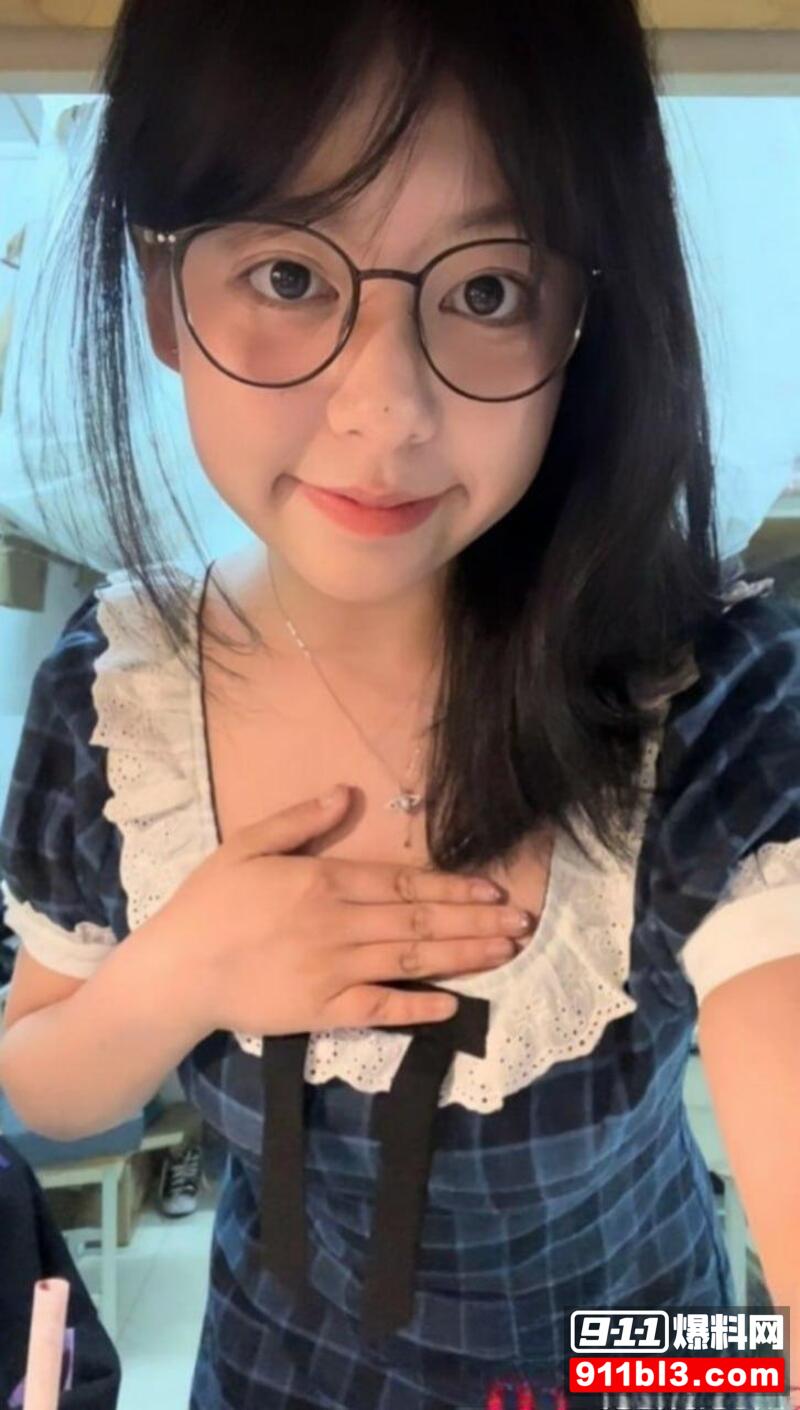 王亚丽直播自慰 4 王亚丽直播自慰 4