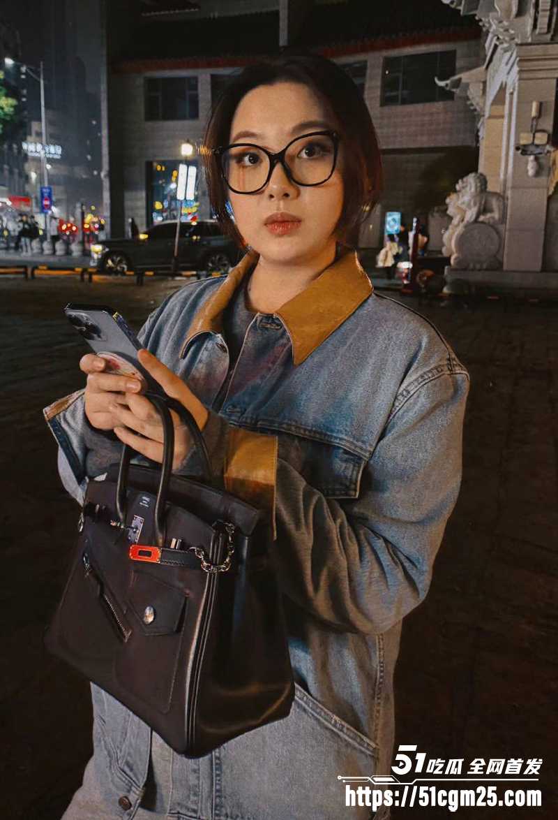 抖音软饭男星星被分手曝光女友不雅视频12拷贝 抖音软饭男星星被分手曝光女友不雅视频12拷贝
