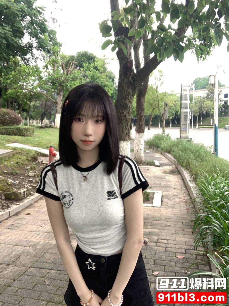 大二女生5 大二女生5