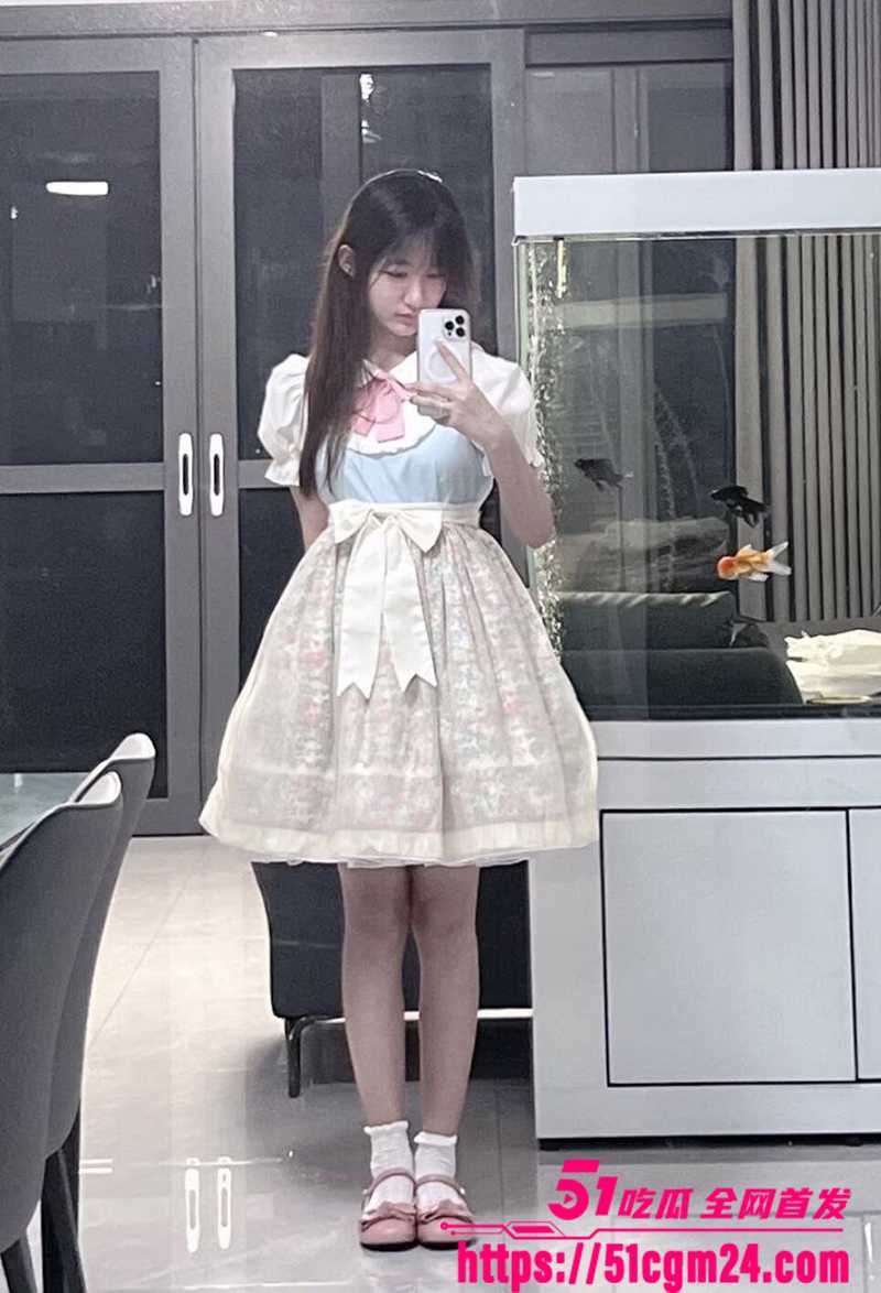 吉林大学南岭校区研究生刘志浩脚踏多条船被爆4拷贝 吉林大学南岭校区研究生刘志浩脚踏多条船被爆4拷贝