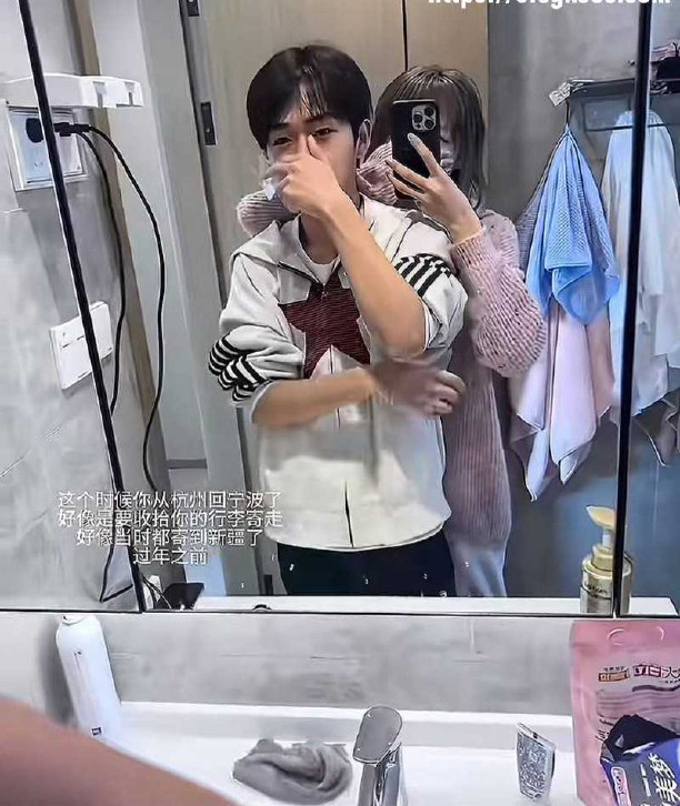 350粉丝抖音纯情网红少涵自曝男友伍六七出轨睡粉