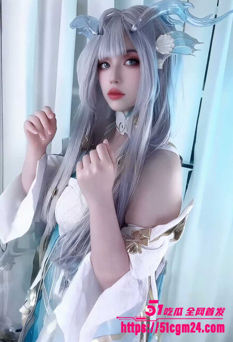 超人气女神美少女福利姬月野兔崽子COS西施足交榨精视频流出1拷贝 超人气女神美少女福利姬月野兔崽子COS西施足交榨精视频流出1拷贝