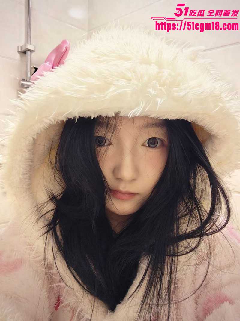 2 2