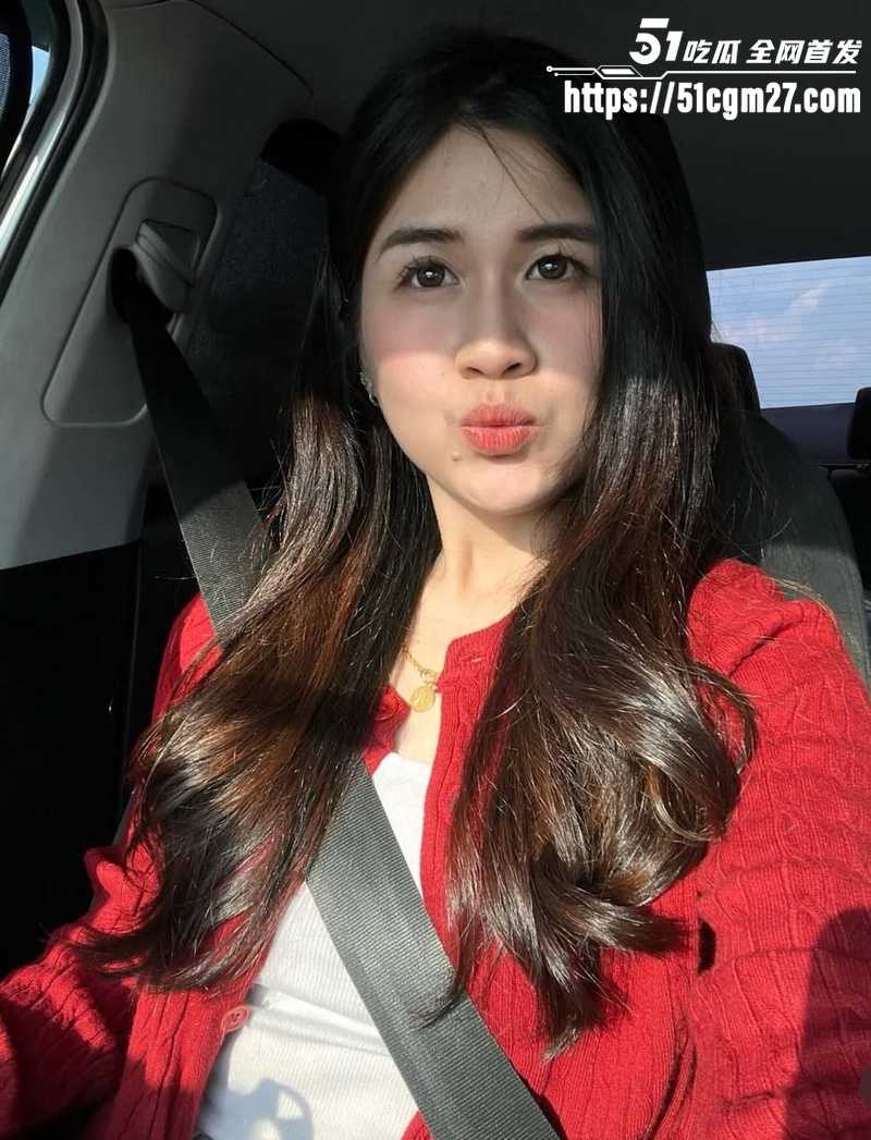 广州反差婊 易希芸 不雅视频 2 广州反差婊 易希芸 不雅视频 2