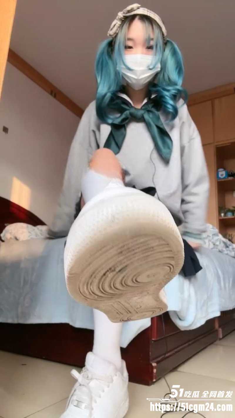 萝莉音夹子音芃芃大人 1 萝莉音夹子音芃芃大人 1