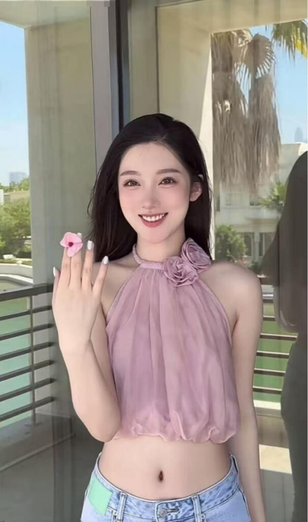 吴亦凡事件女主角都美竹再爆大瓜知三当三出轨京圈大佬
