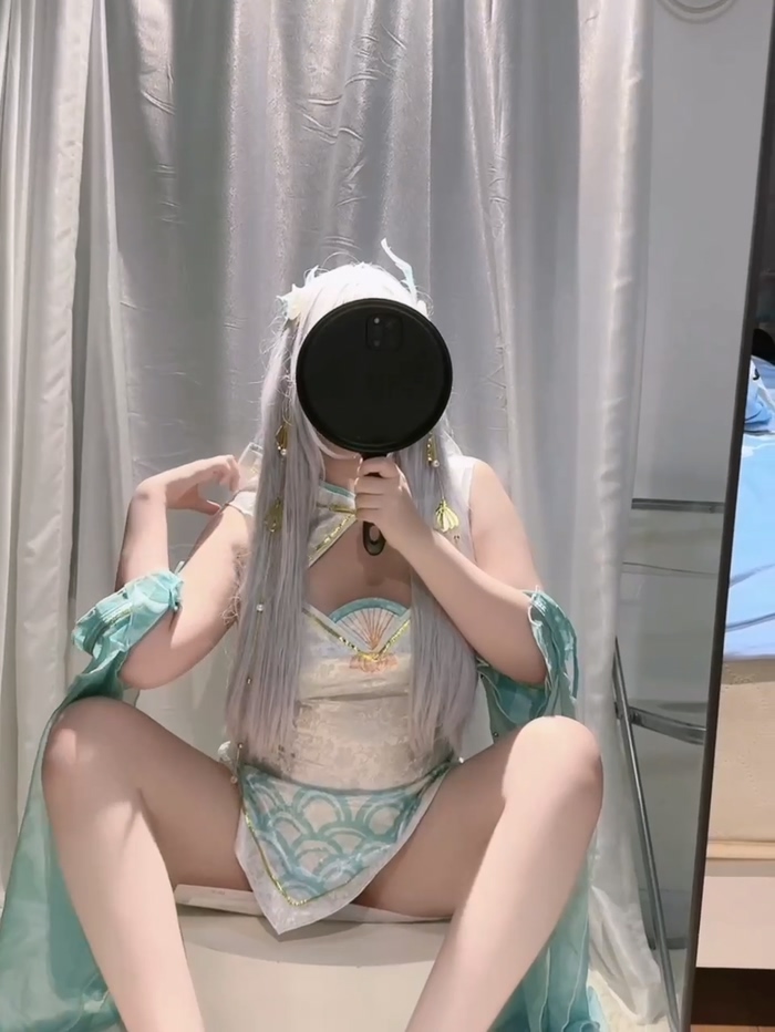 抖音快手网红coser咩咩宝宝大尺私拍福利视频流出