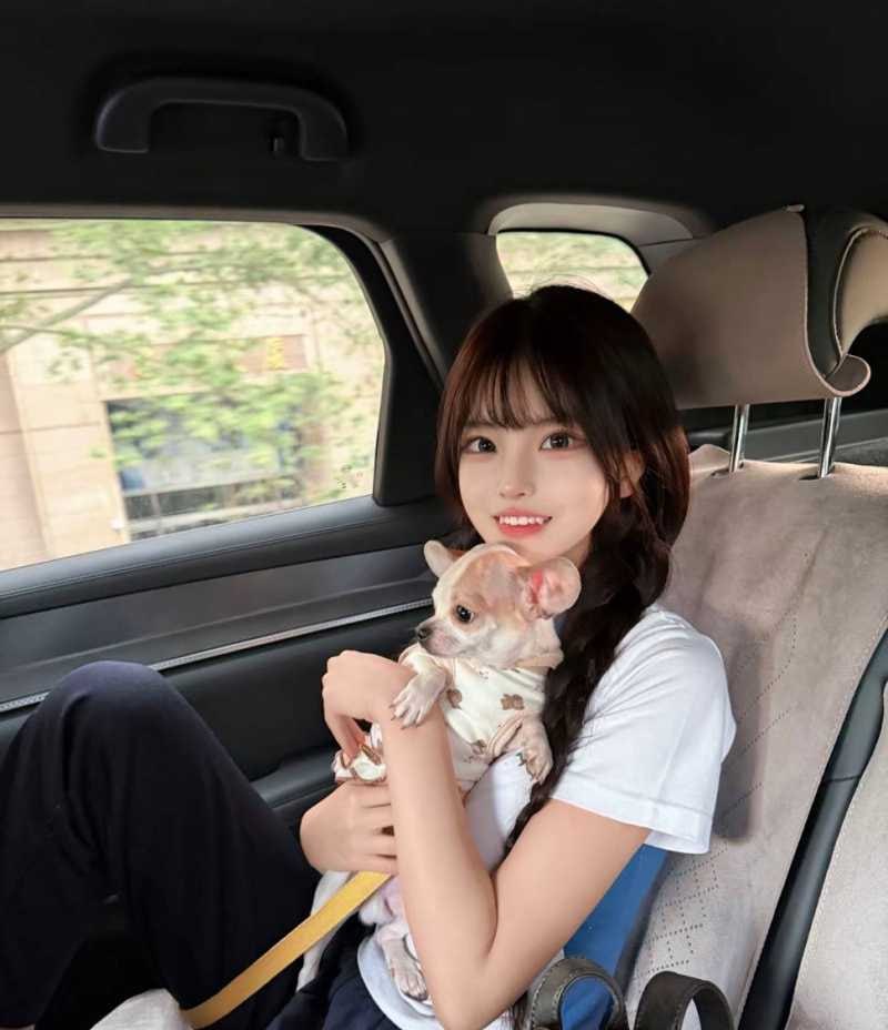 抖音万粉小网红莓猫饼清纯人设破灭线下私会金主被曝不雅视频
