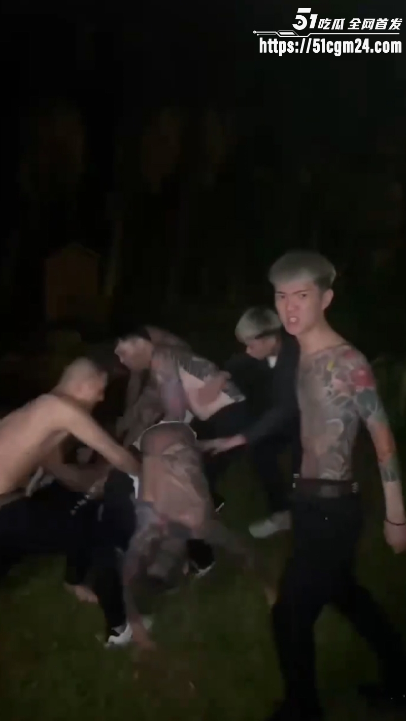 精神小伙被真实打脸3 精神小伙被真实打脸3