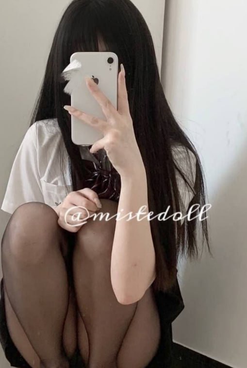 微博推特顶级粉嫩福利姬困困熊双马尾萌妹私拍福利