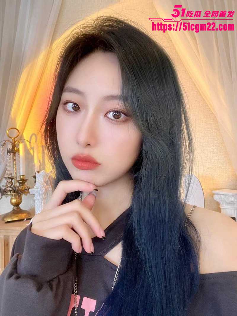 哈尔滨性感女大 露脸性爱自拍 1 哈尔滨性感女大 露脸性爱自拍 1