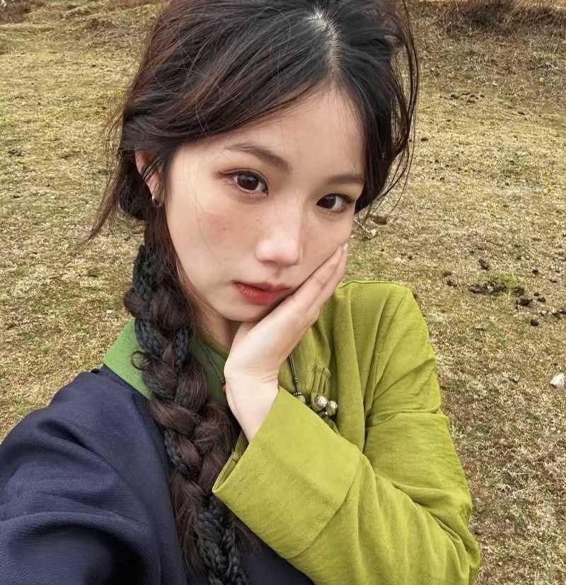白嫖女碰上痴情男抖音女骑白兰鸽的事爽吃富二代