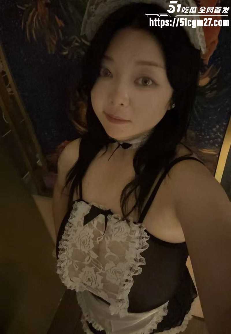 00后户外教练杨薇雅背着公司约炮客户2 00后户外教练杨薇雅背着公司约炮客户2