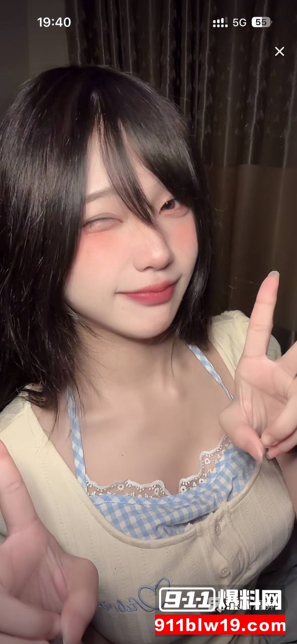 抖音50万粉甜妹江西荨荨子6 抖音50万粉甜妹江西荨荨子6