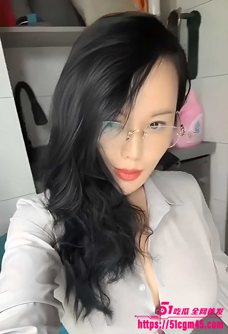 抖音福利姬姚夫人裸聊自慰视频流出 3 拷贝 抖音福利姬姚夫人裸聊自慰视频流出 3 拷贝