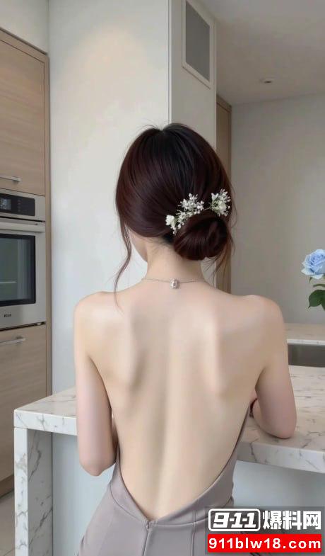 推特网黄小乔吃不饱硬核双飞1 推特网黄小乔吃不饱硬核双飞1