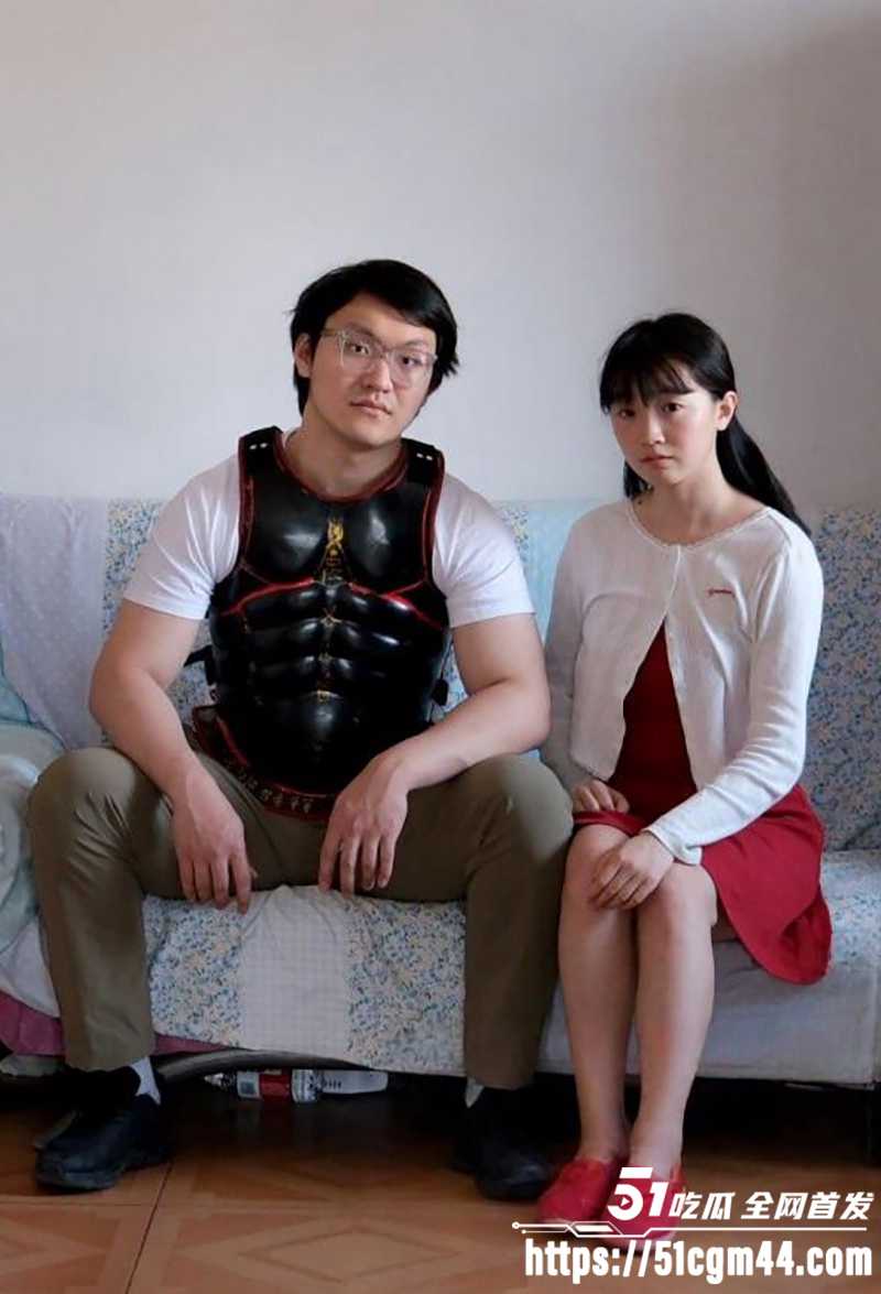 北师大才女素伶因恋爱被父母绑架囚禁1拷贝