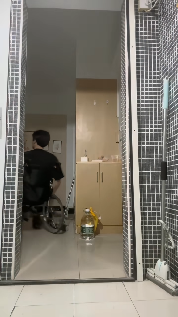 毁三观抖音励志男网红邓星阳被曝售卖不雅视频