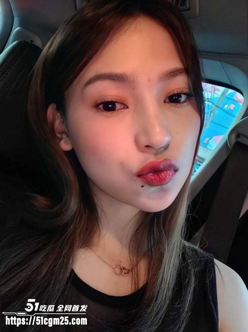 韩国情侣 CharleneMaeRada 性爱合集 4 韩国情侣 CharleneMaeRada 性爱合集 4