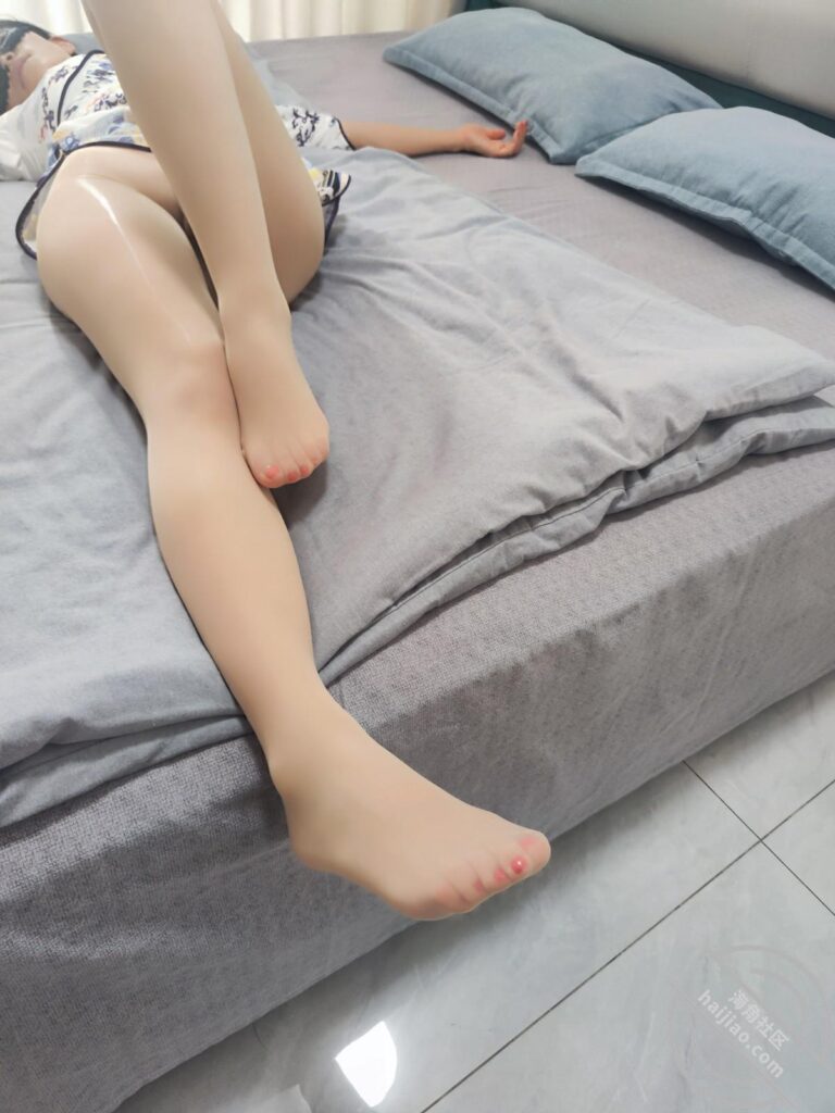 至94章节[长篇连载:爱穿丝袜的亲嫂子]嫂子身材好爱穿丝袜是我喜欢的肉体——来自海角社区的真实故事经历