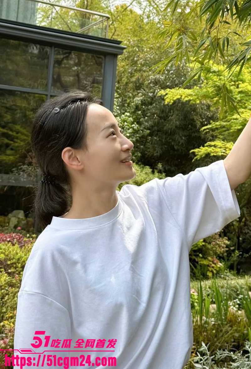 盐城漂亮女J范涵不雅视频曝光 4 盐城漂亮女J范涵不雅视频曝光 4