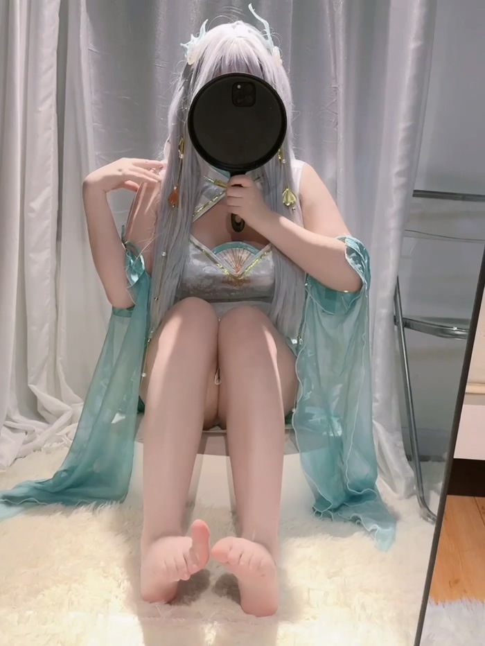 抖音快手网红coser咩咩宝宝大尺私拍福利视频流出