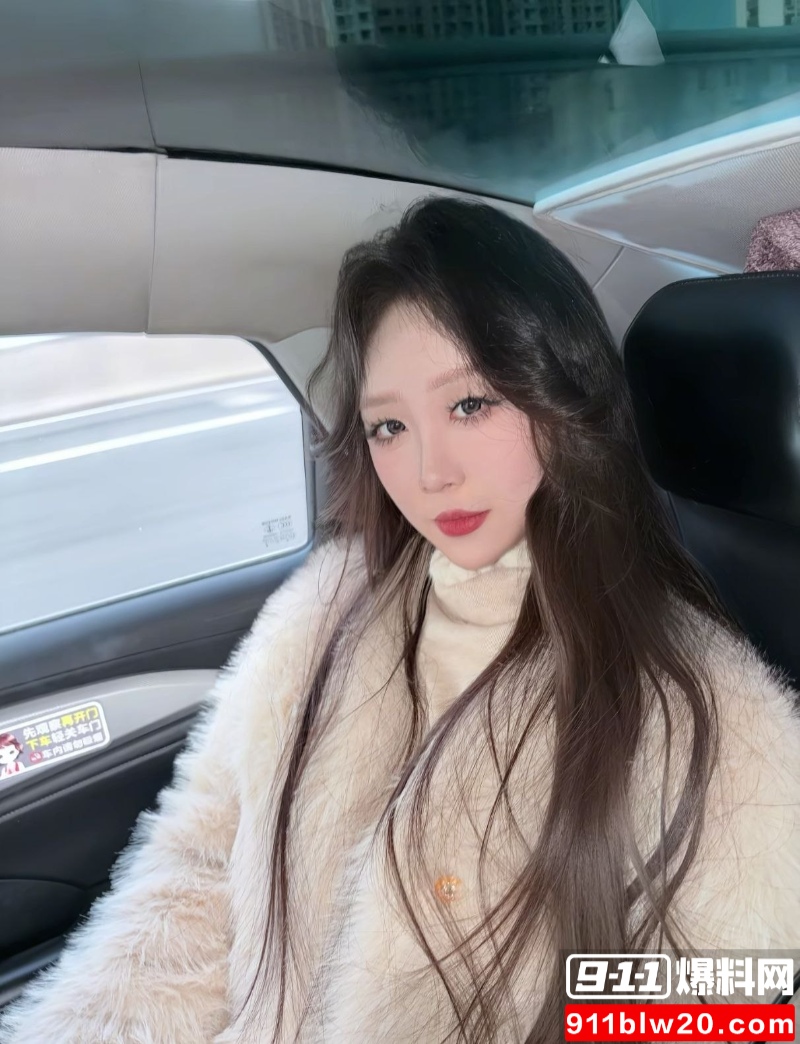 山西八字奶健身婊研究生 16 山西八字奶健身婊研究生 16