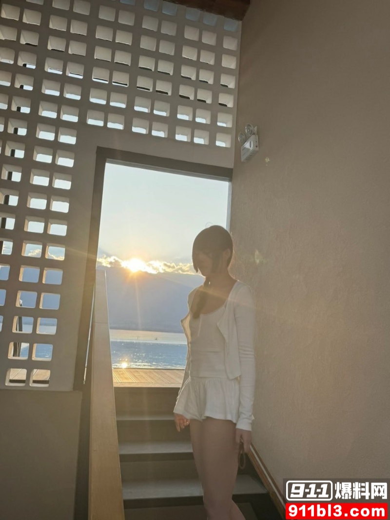 北京高颜贫乳小姐姐 王妤昔 22 北京高颜贫乳小姐姐 王妤昔 22