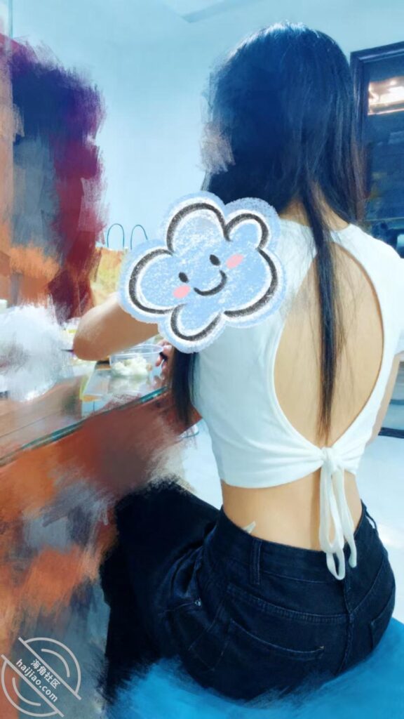 至101章节[长篇连载:亲姐的诱惑]外表这么清纯的一个女人在自己弟弟面前是这样的—来自海角社区的真实故事经历
