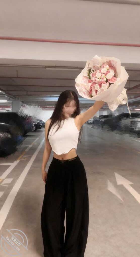 至101章节[长篇连载:亲姐的诱惑]外表这么清纯的一个女人在自己弟弟面前是这样的—来自海角社区的真实故事经历