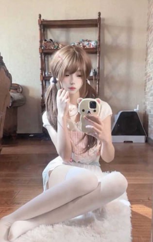 微博推特神人福利姬小远ovo自制嫖客vlog短视频刷爆网络