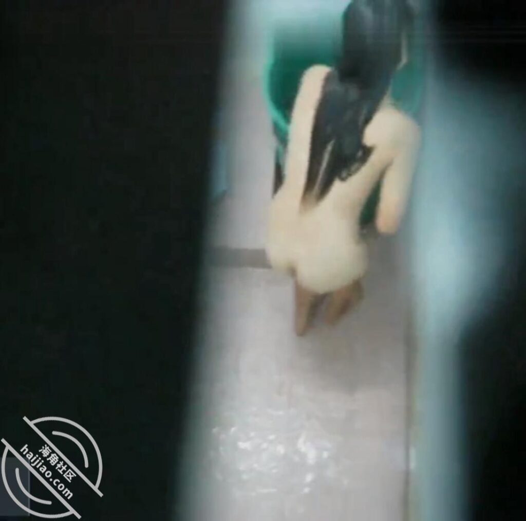[长篇连载:干姐姐干妹妹]只有我和姐在家一直想干我姐不知道怎么下手-来自海角社区的真实故事经历