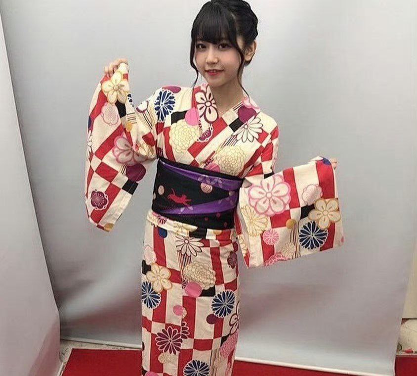 日本清纯地下偶像樋口彩真身曝光曾是av顶级女友永野一夏