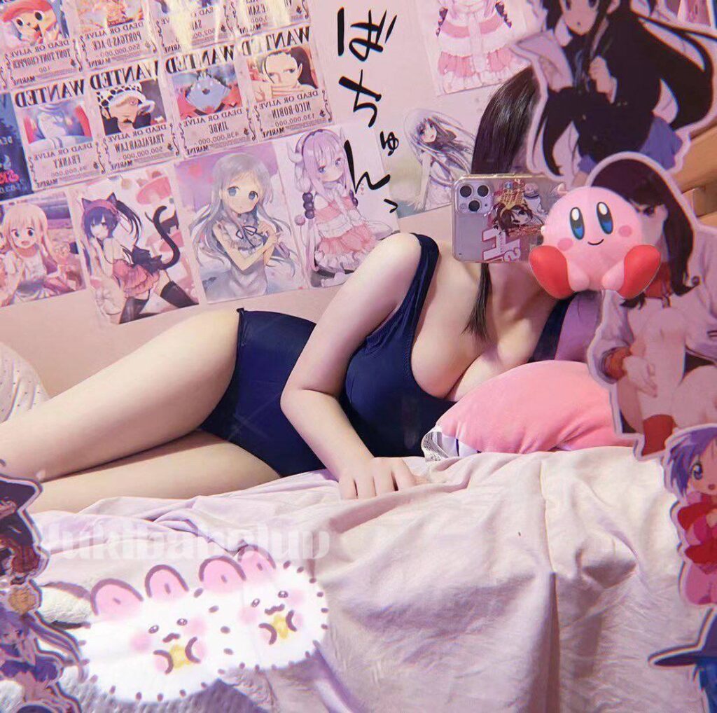 微博推特纯欲风福利姬梅子酱定制福利视频流出