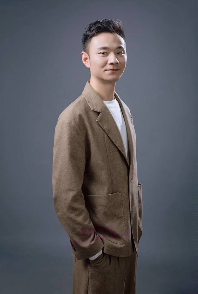 抖音模范夫妻历老二人设翻车被妻子实锤出轨女粉