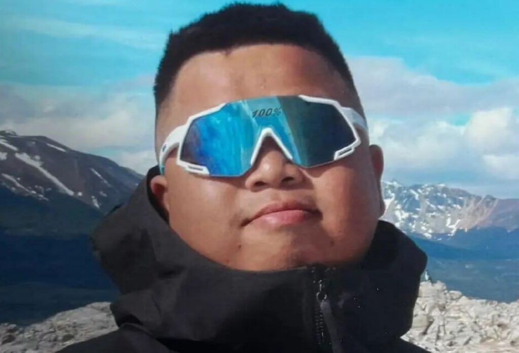 微博抖音千万粉丝网红蓝战非南非旅拍被传遭仙人跳绑架